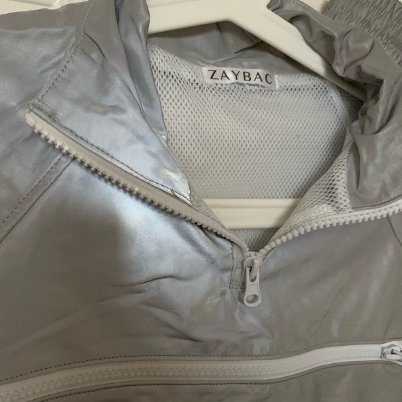 Reflective two piece set - Picture 4 of 7